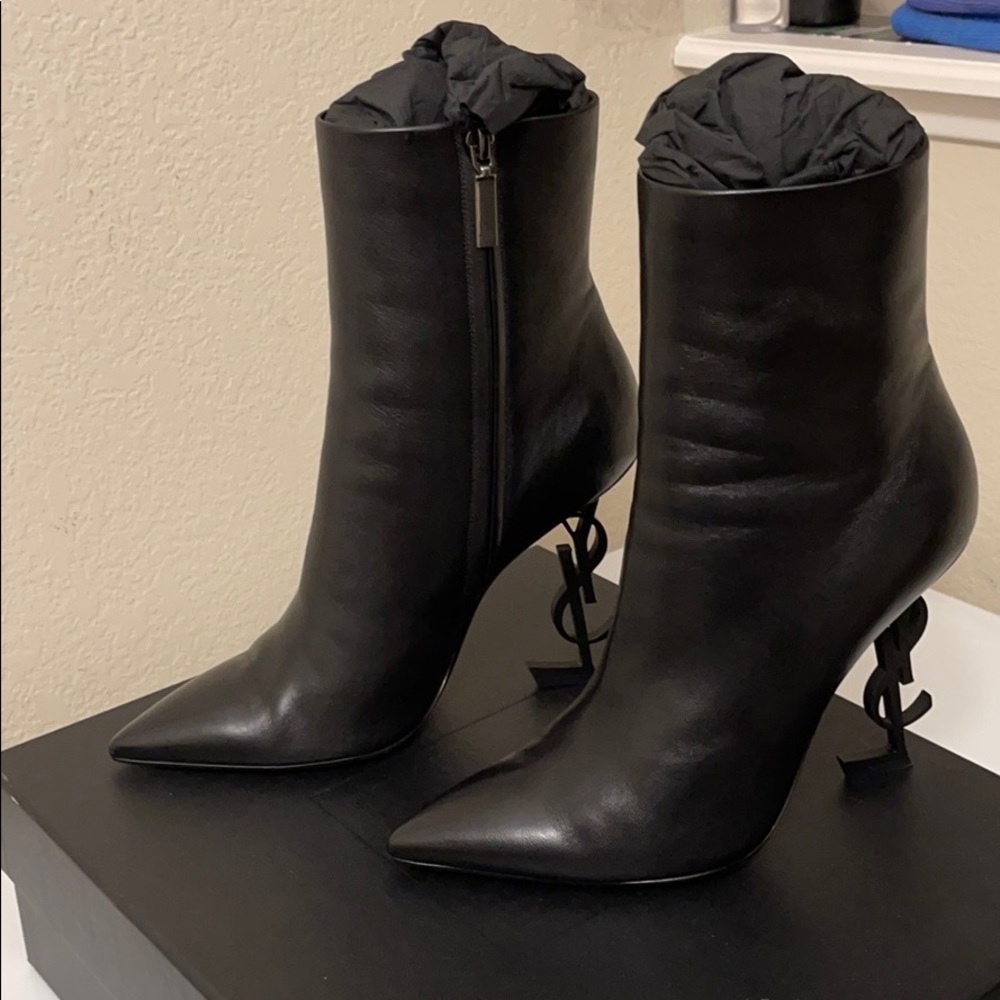 Saint Laurent Opyum Boots